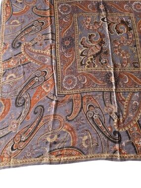 Oscar de la Renta Paisley Square Scarf in Lavender and Burnt Orange, 44in X 44in